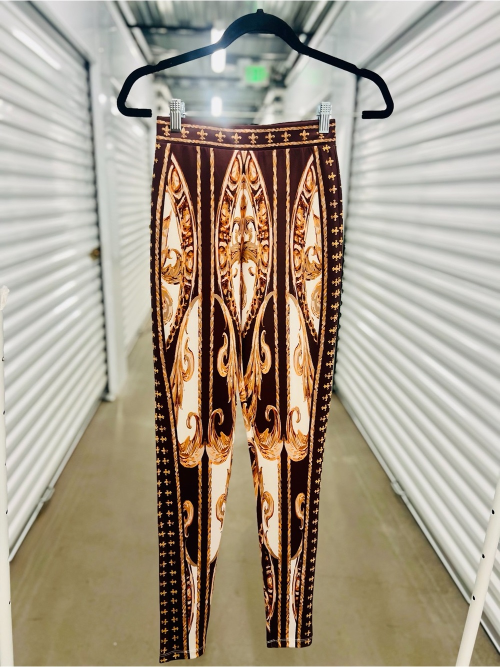 Brown Cream Baroque-Print High-Waist Pant Set - Picture 8 of 8